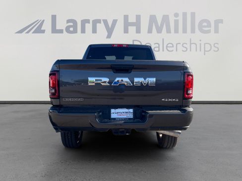 New 2025 RAM 2500 Big Horn image 4