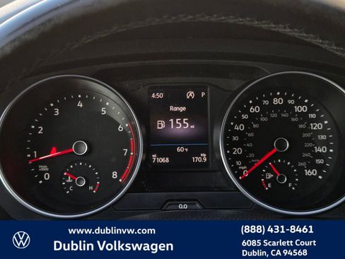 Used 2018 Volkswagen Tiguan SE w/ Panoramic Sunroof Package image 24