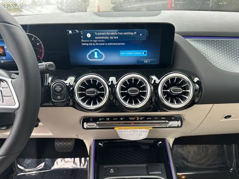 New 2026 Mercedes-Benz GLA 250 GLA 250 image 28