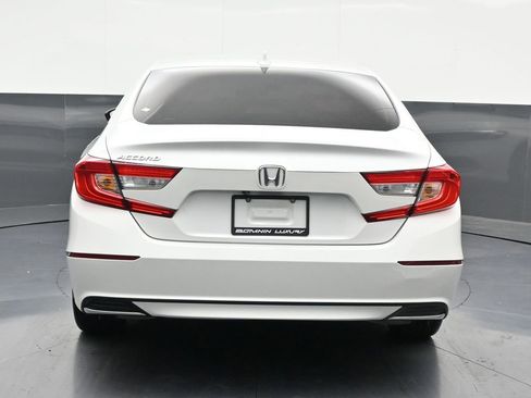 Used 2020 Honda Accord EX image 4