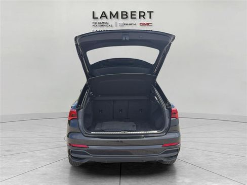 Used 2025 Audi Q3 2.0T Premium AWD/4WD image 19