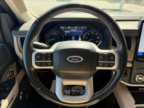 Used 2024 Ford Expedition Max Limited RWD image 17