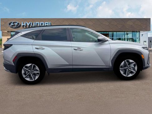 New 2025 Hyundai Tucson SEL AWD/4WD image 9