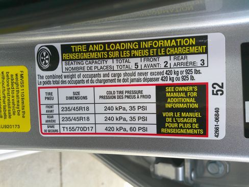 Used 2024 Toyota Camry SE image 36