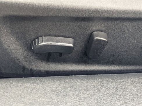 Used 2025 Nissan Altima 2.5 SV image 15