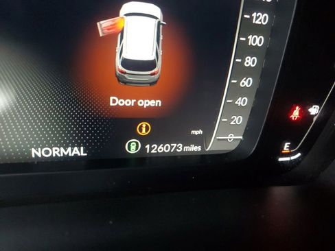 Certified 2023 Honda Pilot Elite image 16