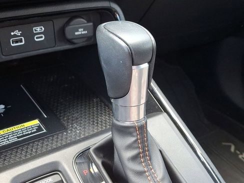 Used 2025 Honda CR-V Sport Touring image 15
