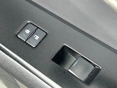 Used 2019 Lexus UX 200 w/ Accessory Package 2 FWD image 34