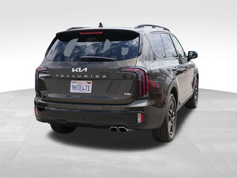 Used 2024 Kia Telluride EX X-Line AWD/4WD image 3