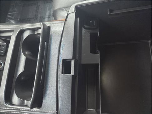 Used 2017 Chevrolet Tahoe Premier image 20