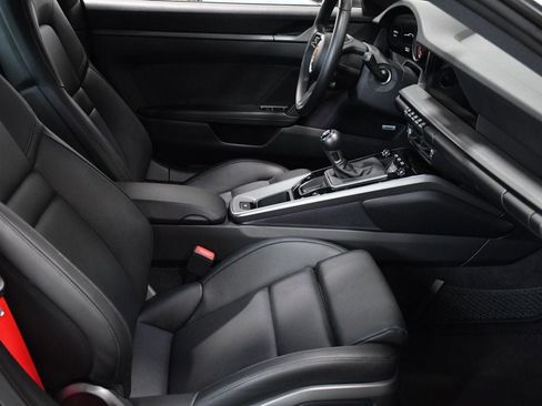 Used 2021 Porsche 911 Carrera S RWD image 31