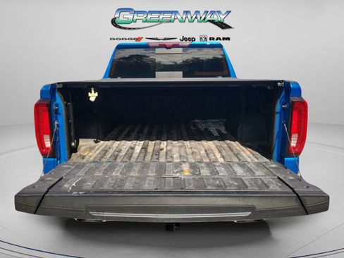 Used 2023 GMC Sierra 1500 AT4 w/ AT4 Premium Package image 6