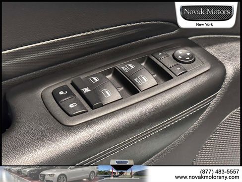 Used 2022 Dodge Durango GT image 13