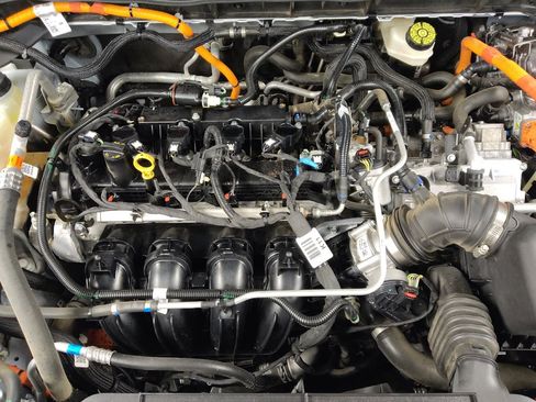 Used 2022 Ford Escape SE image 30