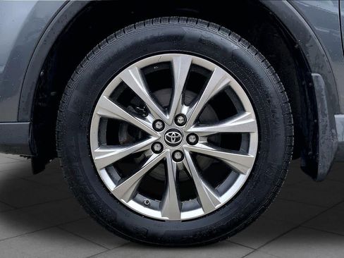 Used 2016 Toyota RAV4 Limited AWD/4WD image 11
