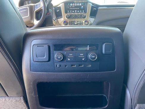 Used 2017 GMC Yukon XL Denali w/ Open Road Package image 13