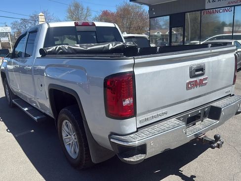 Used 2015 GMC Sierra 1500 SLE w/ SLE Value Package AWD/4WD image 5