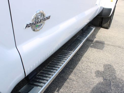 Used 2013 Ford F350 Lariat w/ Chrome Pkg AWD/4WD image 11