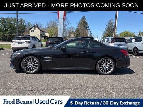Used 2017 Mercedes-Benz SL 450 image 4