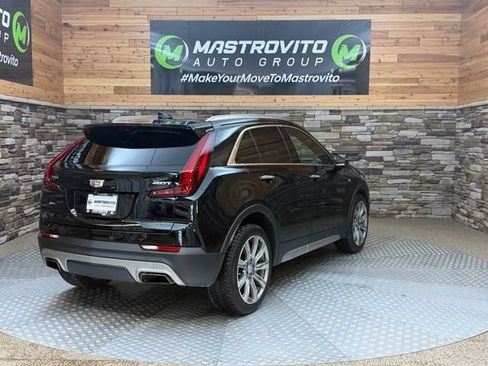 Used 2019 Cadillac XT4 Premium Luxury w/ Enhanced Visibility Package AWD/4WD image 11
