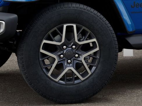 New 2026 Jeep Wrangler Unlimited Sahara AWD/4WD image 9