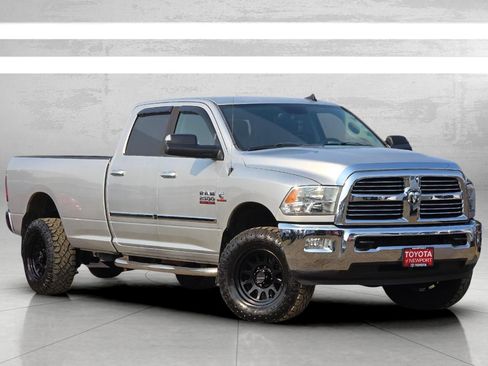 Used 2014 RAM 2500 Big Horn AWD/4WD image 2