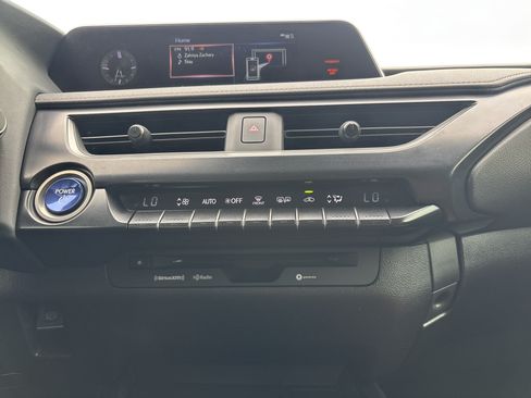Used 2021 Lexus UX 250h w/ Accessory Package (Z1) AWD/4WD image 29
