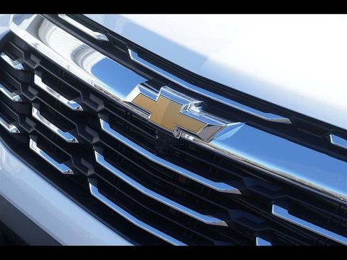 New 2026 Chevrolet Equinox LT FWD image 19