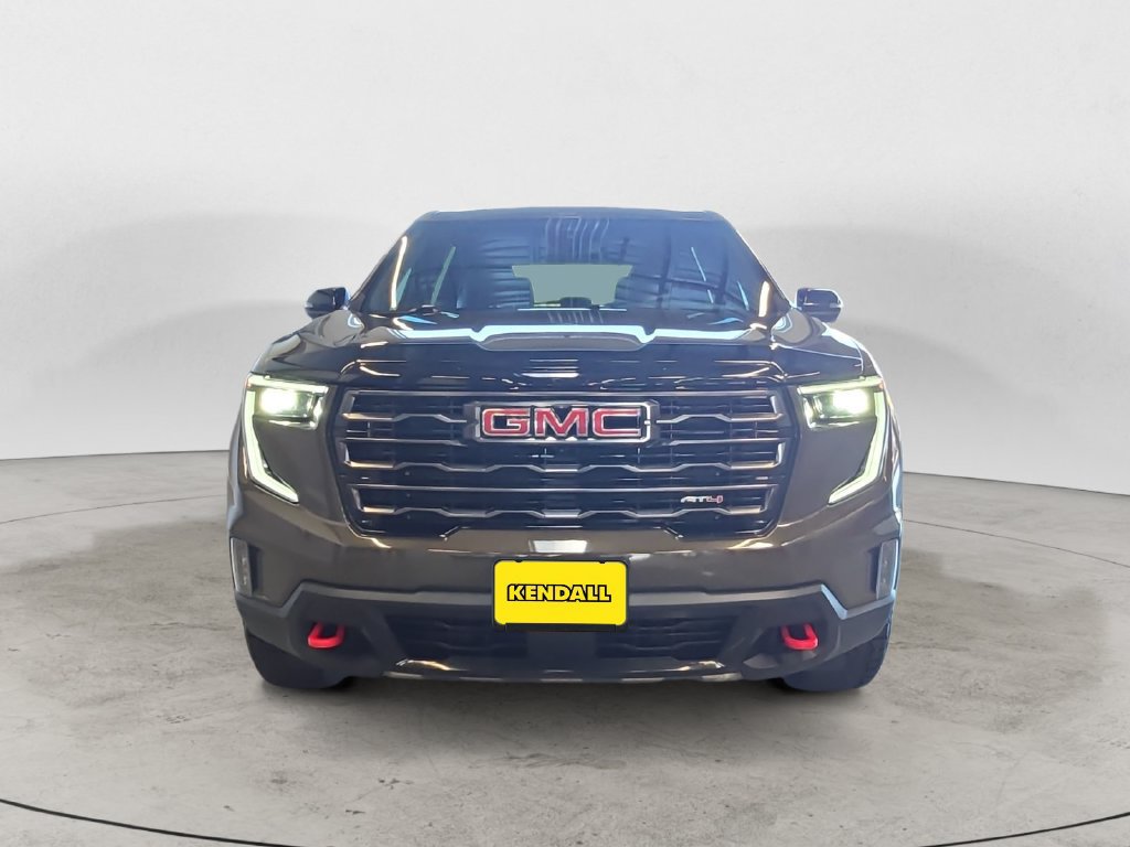 Certified 2024 GMC Acadia AT4 w/ LPO, Floor Liner Package AWD/4WD image 3