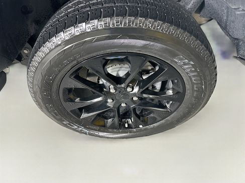 Used 2023 Jeep Wrangler Sahara w/ Cold Weather Group image 11