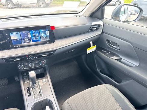 New 2026 Nissan Kicks S FWD image 17
