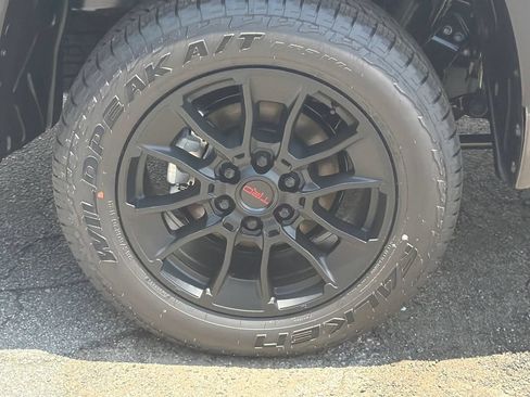 New 2026 Toyota Tundra SR5 AWD/4WD image 17
