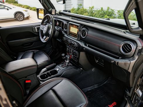 Used 2020 Jeep Gladiator Rubicon image 46