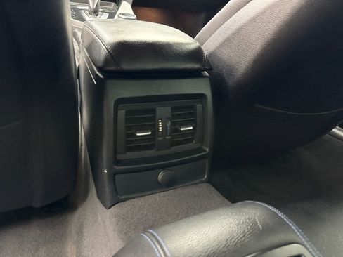 Used 2014 BMW 435i Convertible RWD image 36