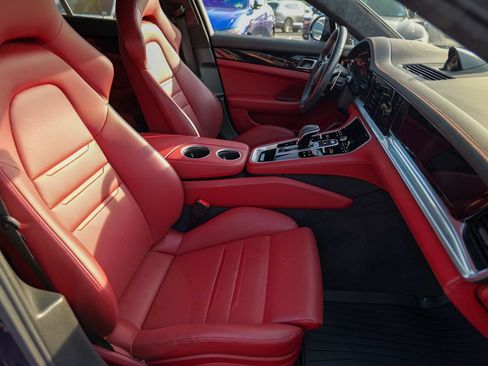 Used 2023 Porsche Panamera GTS AWD/4WD image 37