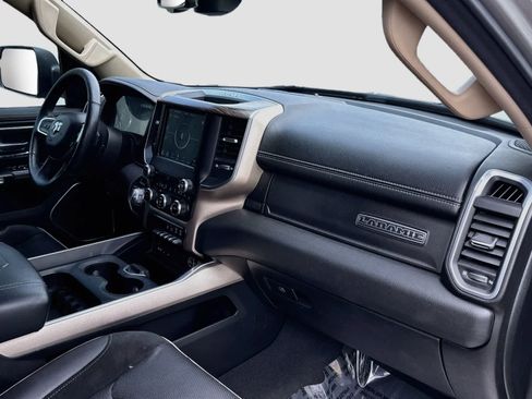 Certified 2019 RAM 1500 Laramie AWD/4WD image 28