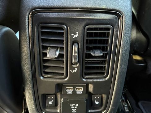 Used 2019 Dodge Durango R/T w/ Trailer Tow Group IV AWD/4WD image 15