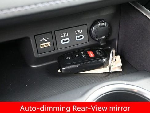 Certified 2026 Toyota Highlander XLE AWD/4WD image 17
