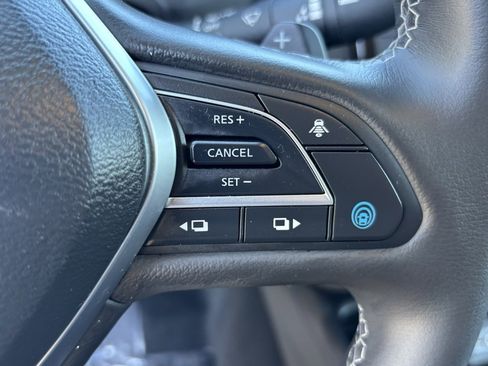 Certified 2024 INFINITI QX50 Pure image 17