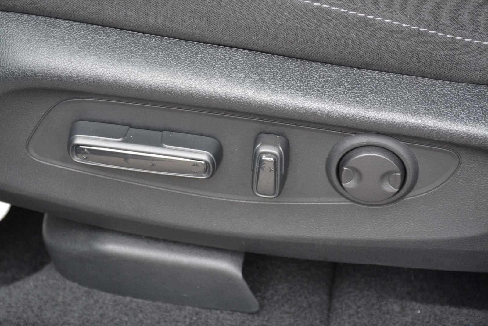 Used 2026 Honda CR-V EX image 8