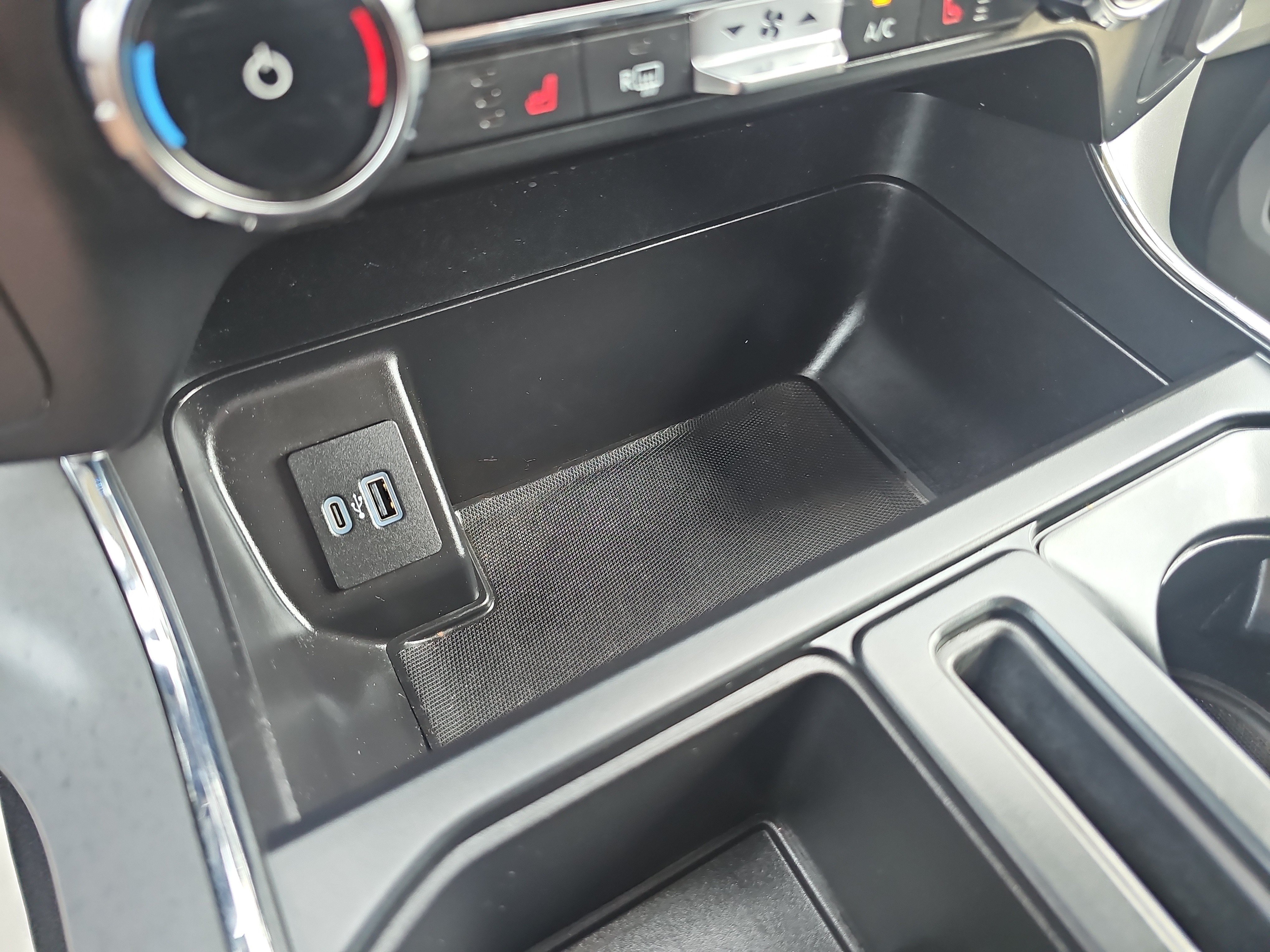 Used 2022 Ford F150 XLT w/ Equipment Group 302A High RWD image 32