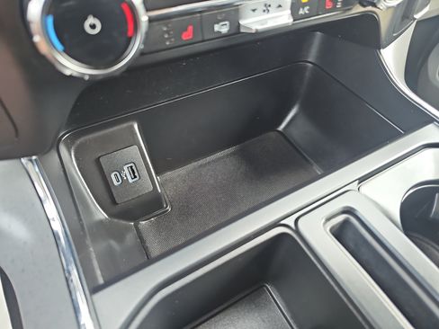 Used 2022 Ford F150 XLT w/ Equipment Group 302A High RWD image 32