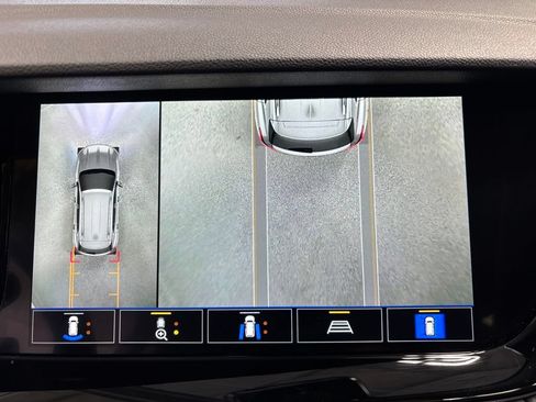 Used 2023 Buick Envision Avenir AWD/4WD image 26