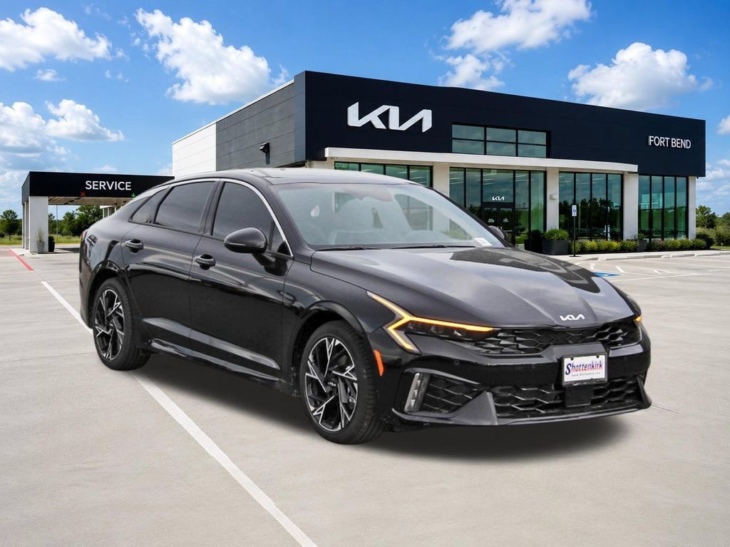 New 2026 Kia K5 GT-Line FWD image 3