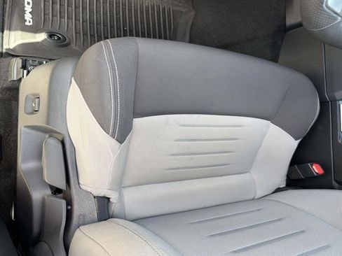 Certified 2025 Toyota Tacoma TRD Sport image 9