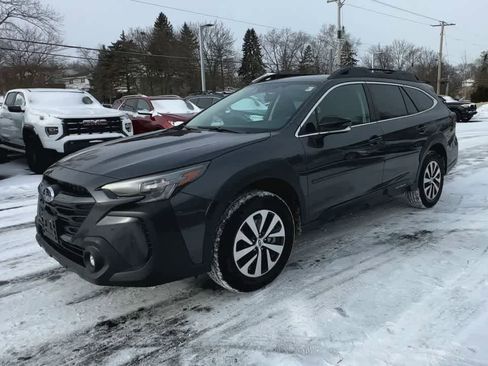 Certified 2024 Subaru Outback Premium image 4