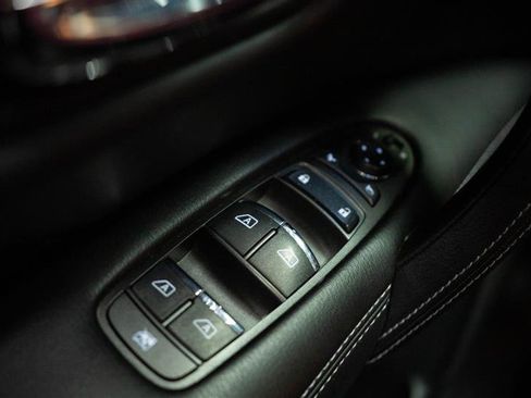 Used 2024 INFINITI QX80 Luxe image 26