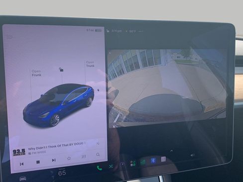 Used 2018 Tesla Model 3 Long Range RWD image 13