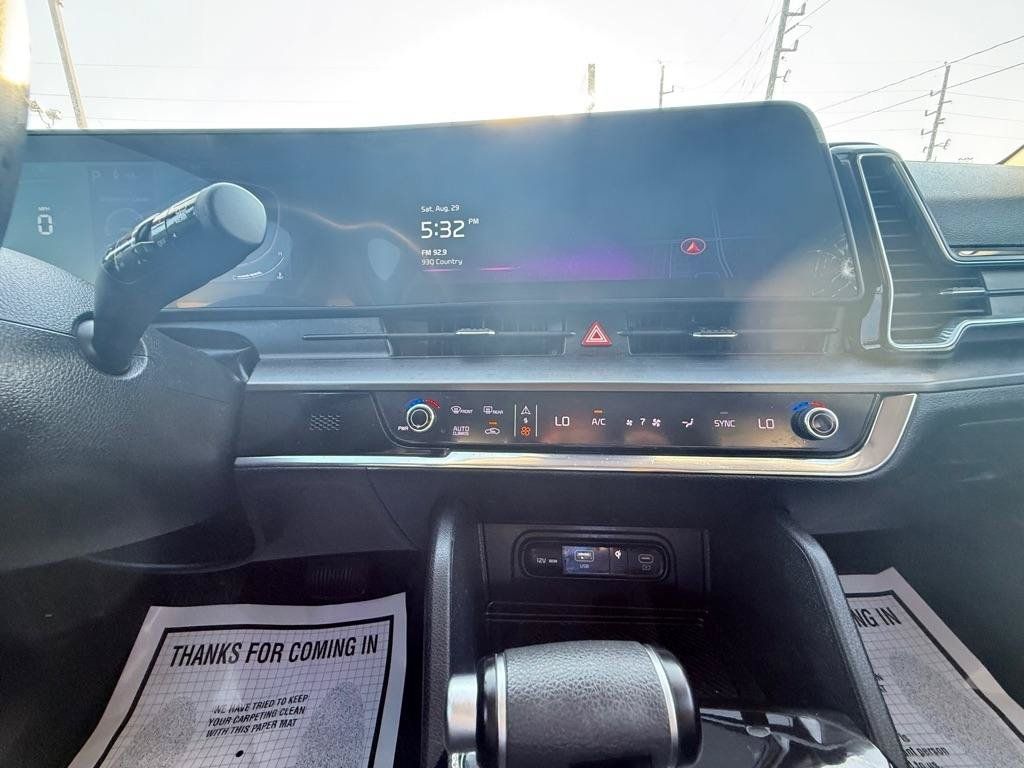 Used 2023 Kia Sportage EX FWD image 23