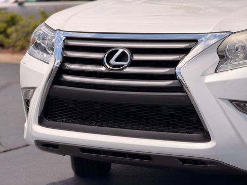 Used 2015 Lexus GX 460 w/ Premium Package AWD/4WD image 10